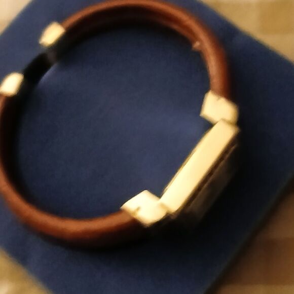 Vintage Avon Watch NIB NEVER USED - Picture 5 of 8